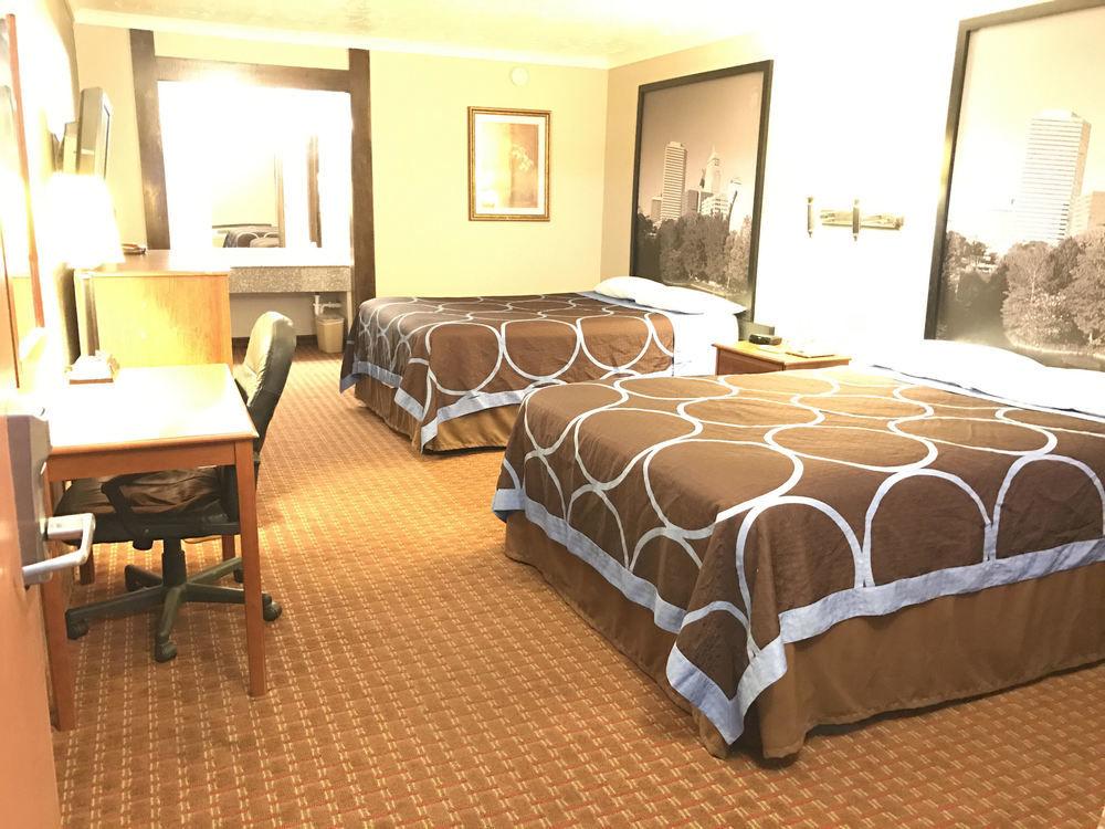 Super 8 by Wyndham Enid