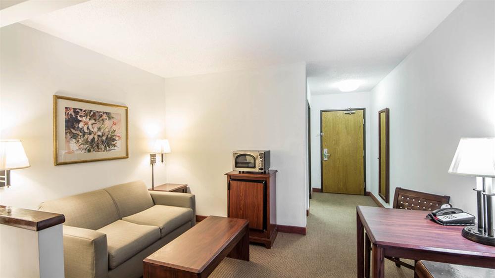 Western Inn and Suites