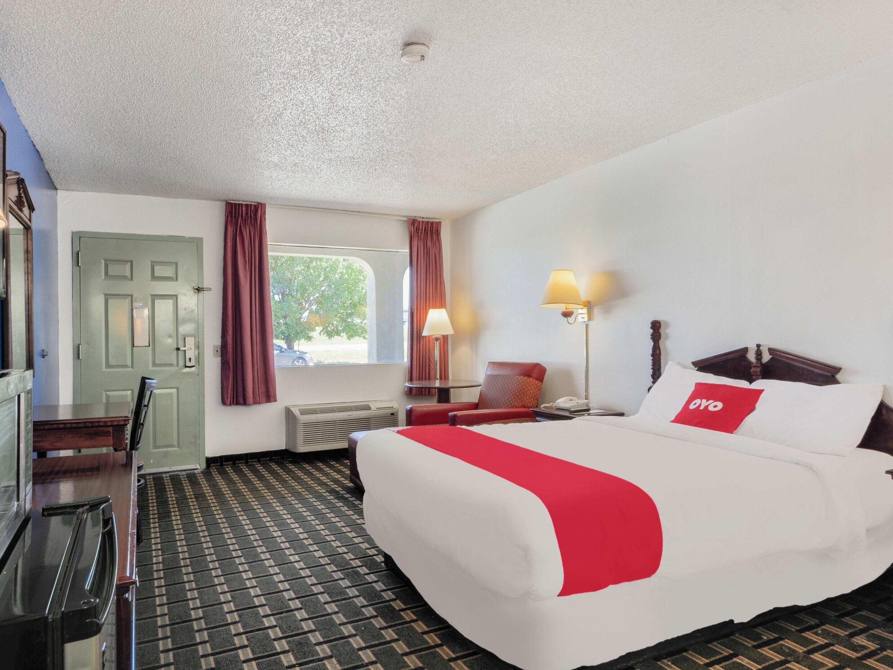 Lonestar Inn and Suites by OYO