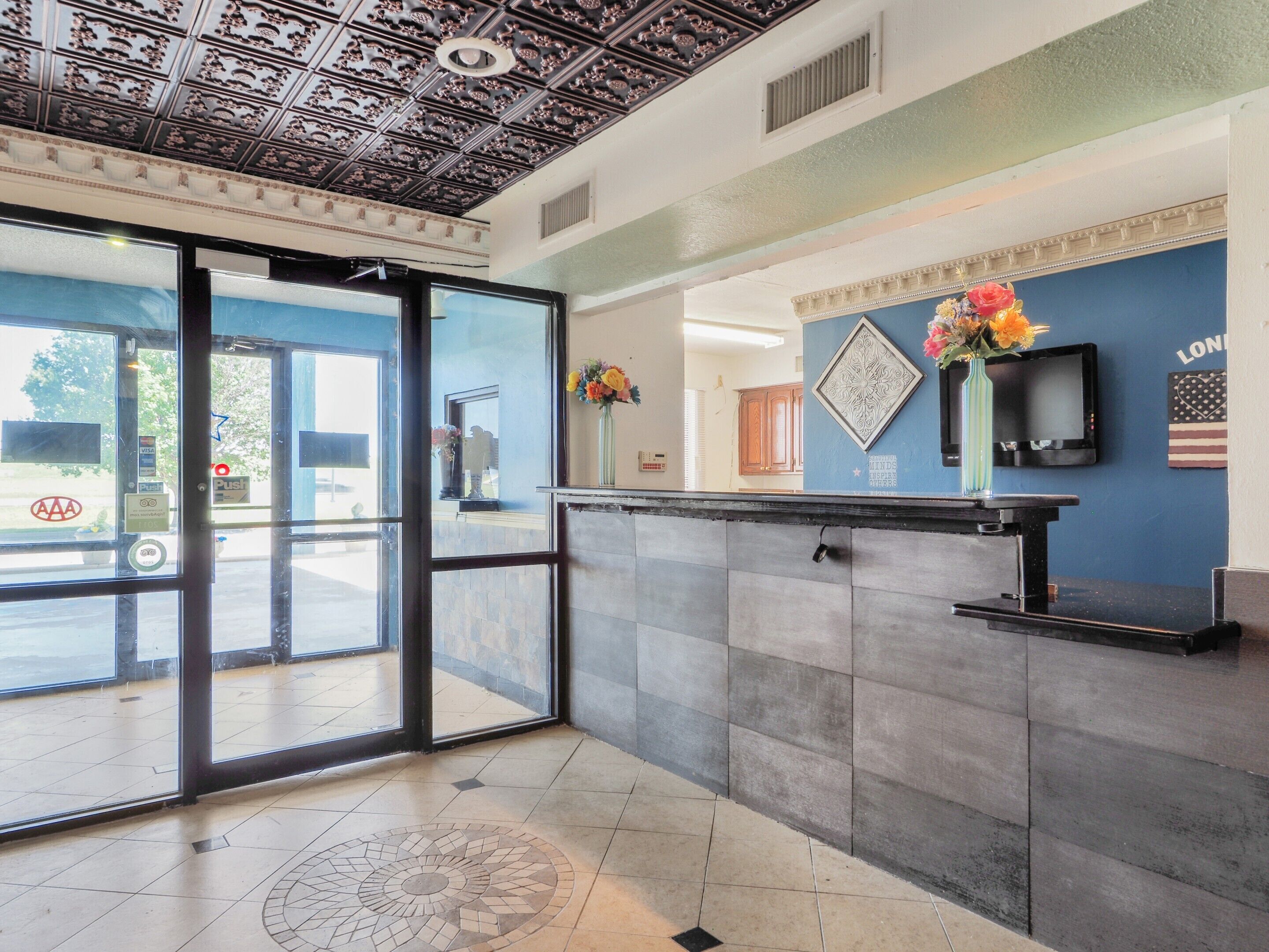 Lonestar Inn and Suites by OYO