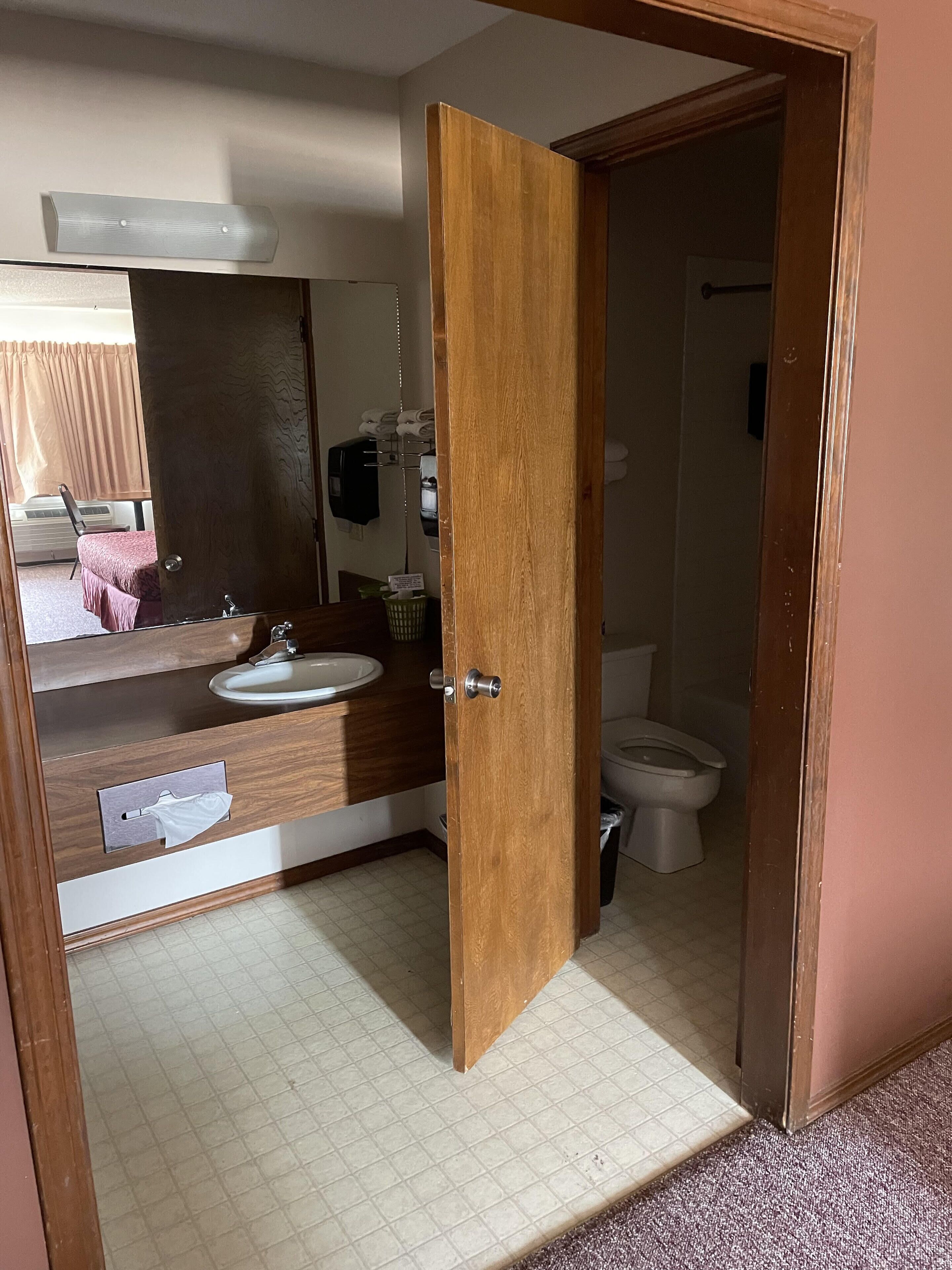 Heritage Inn