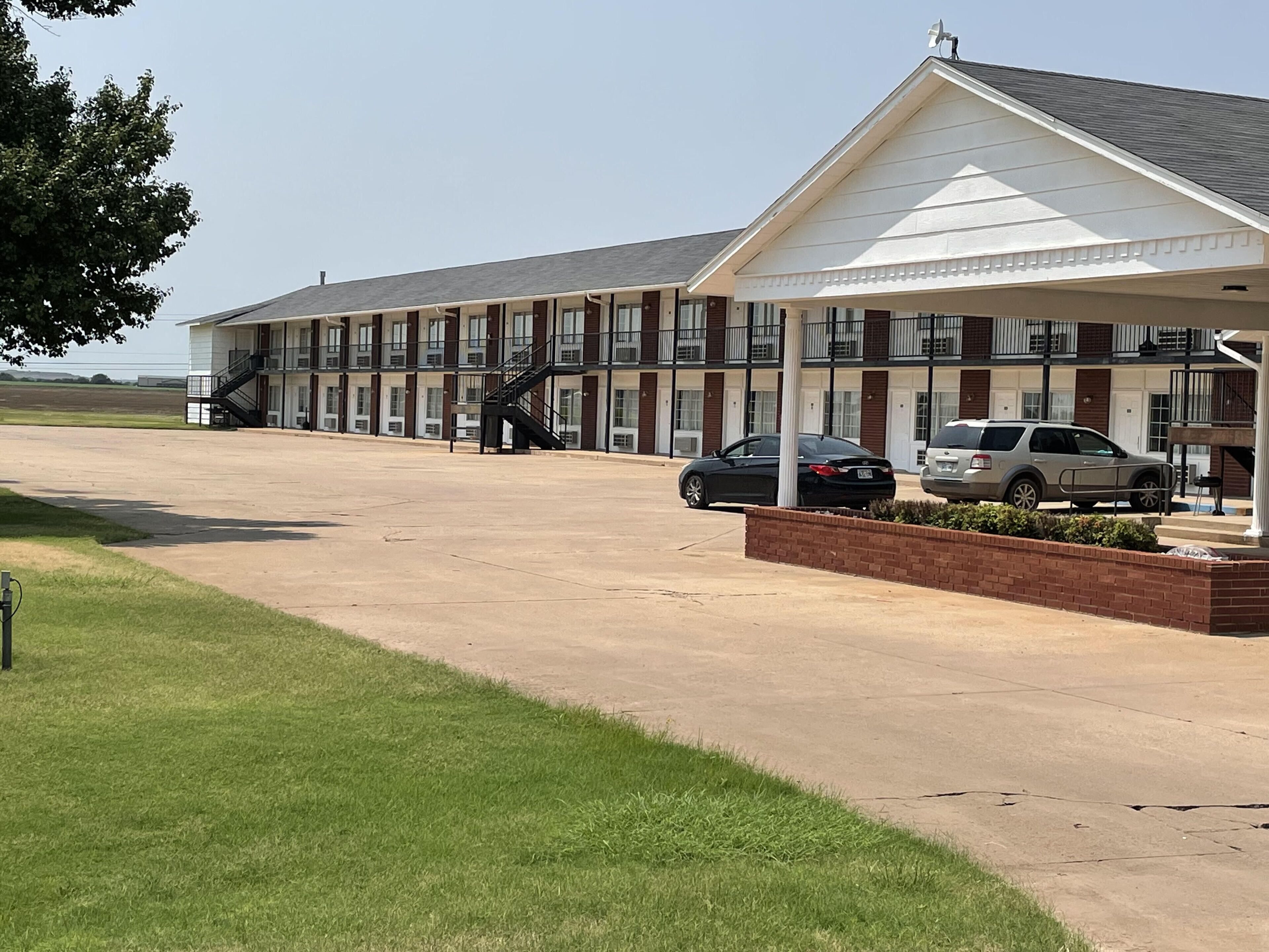 Heritage Inn