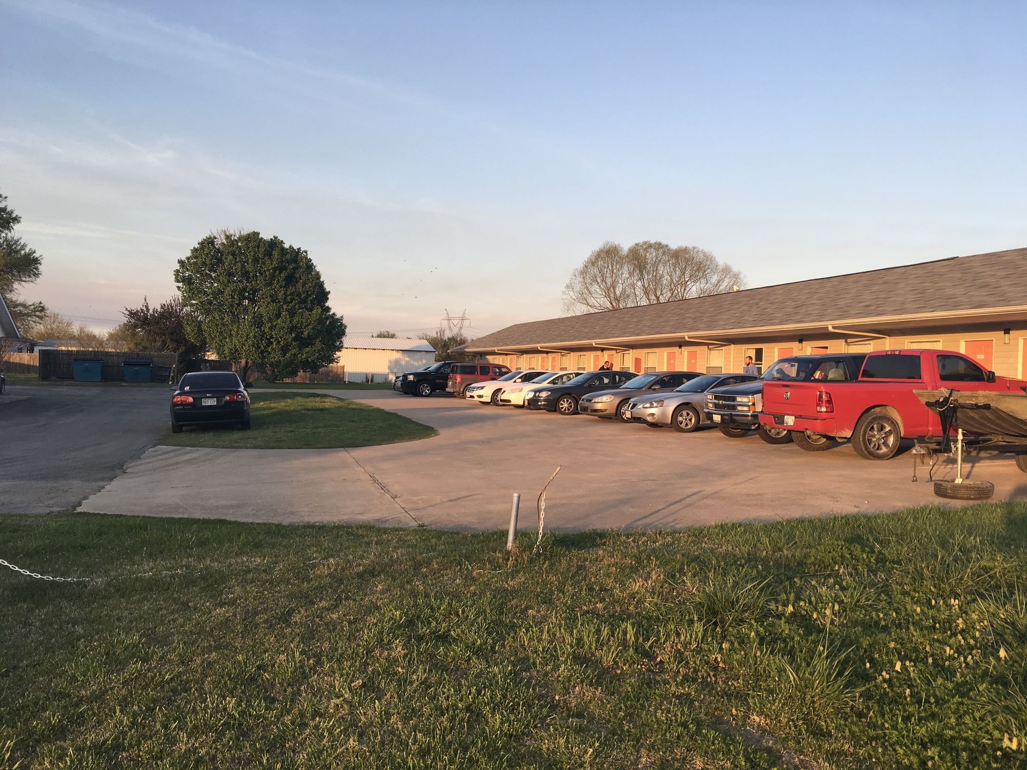 Suite 16 Motel