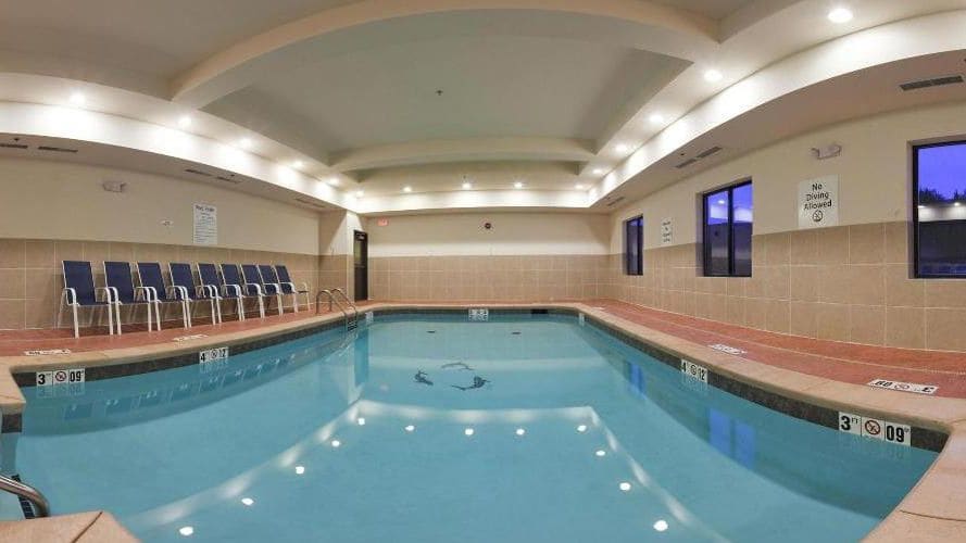 Holiday Inn Express & Suites Guthrie North Edmond