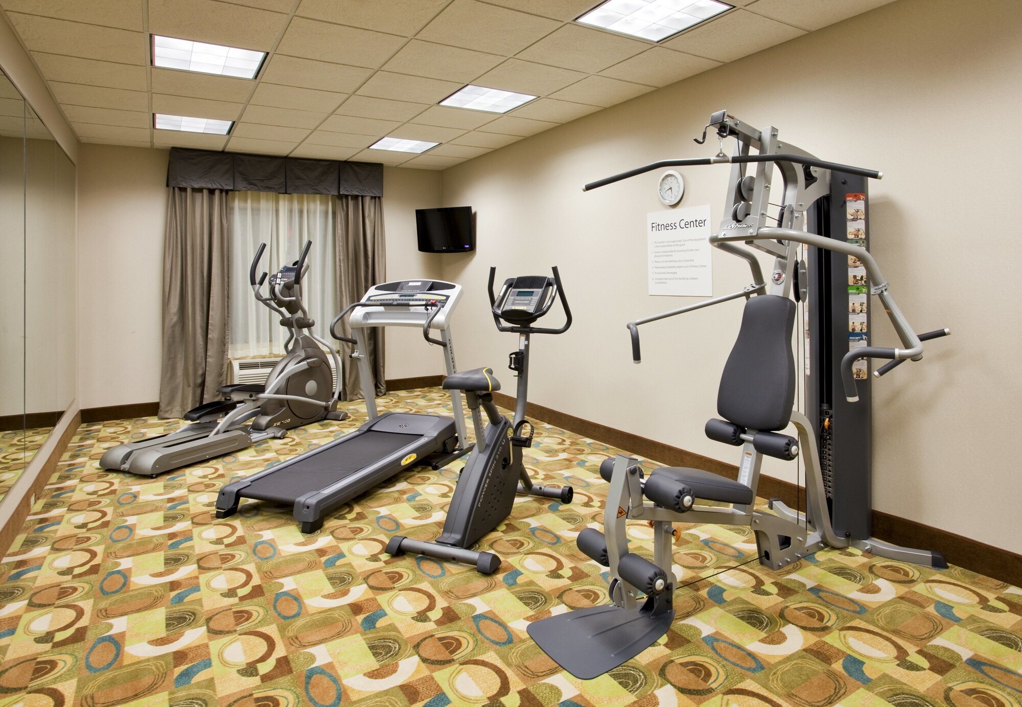 Holiday Inn Express & Suites Guthrie North Edmond
