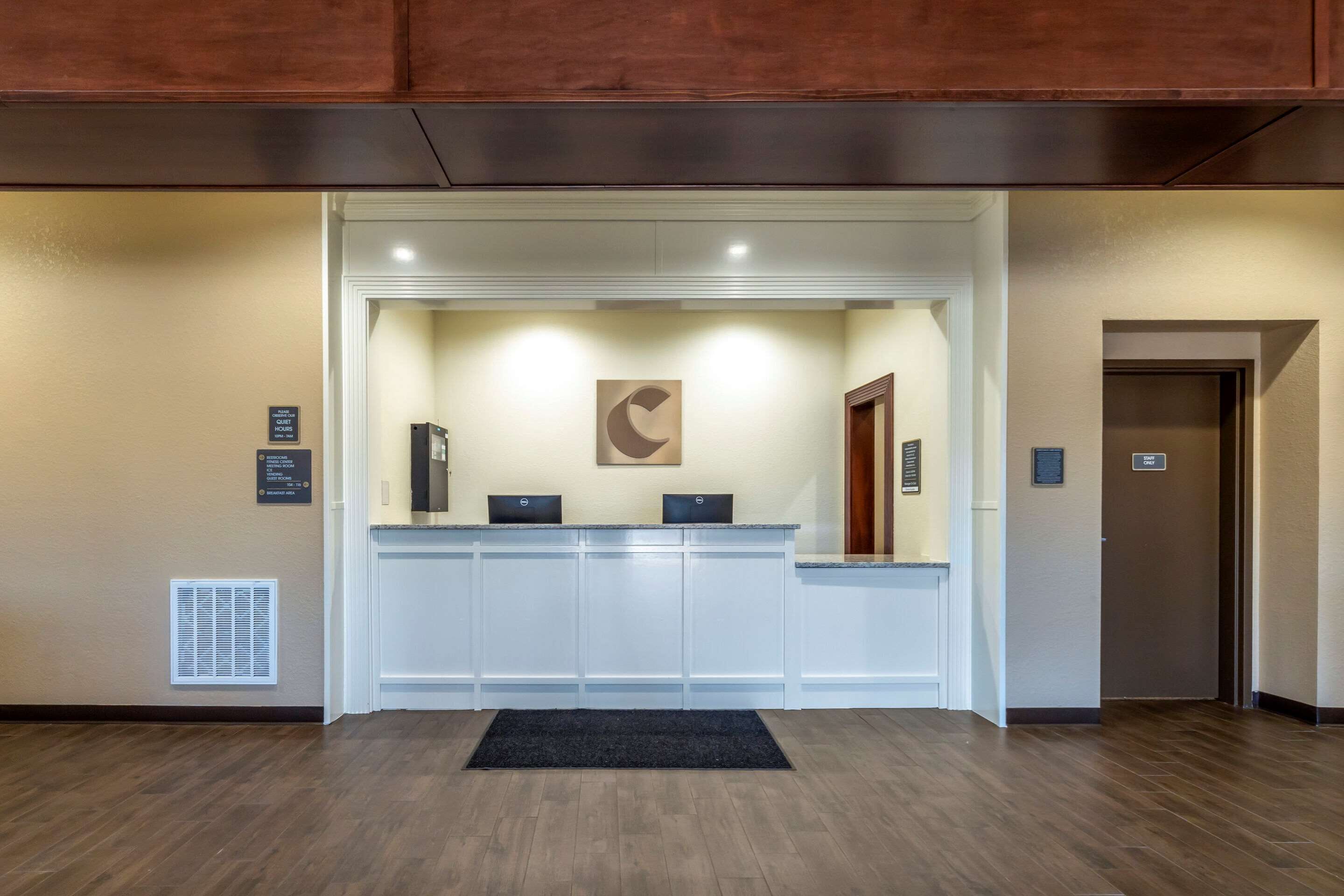 Comfort Inn & Suites Harrah