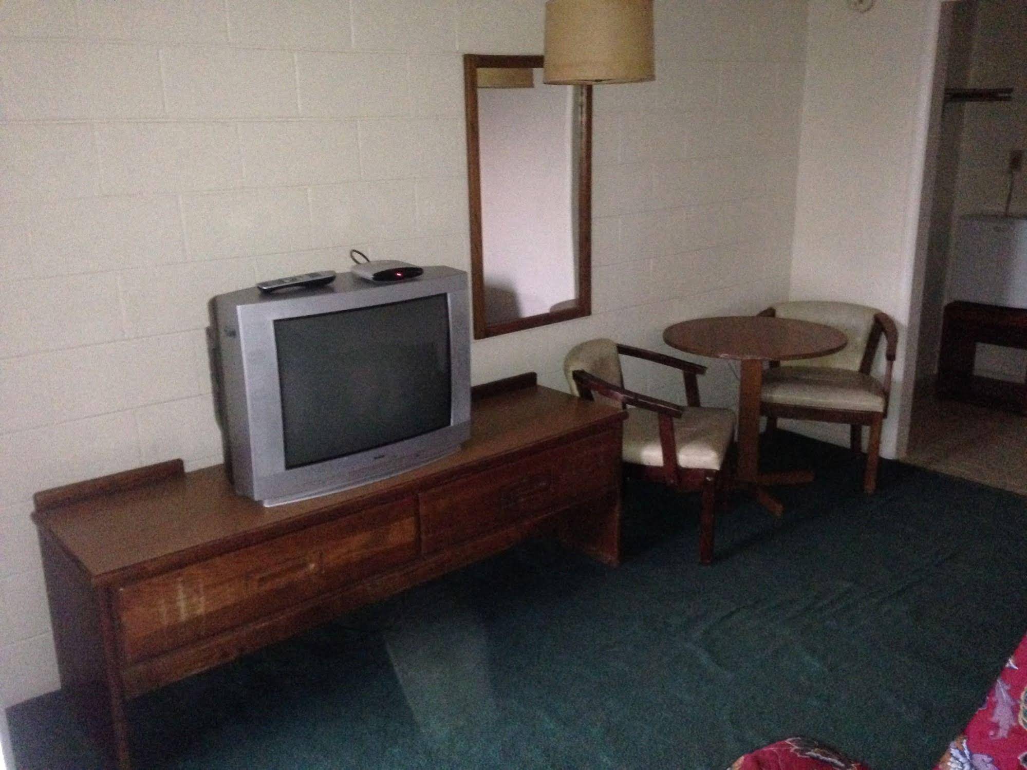 Sawmill Inn