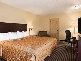 Days Inn by Wyndham Lawton