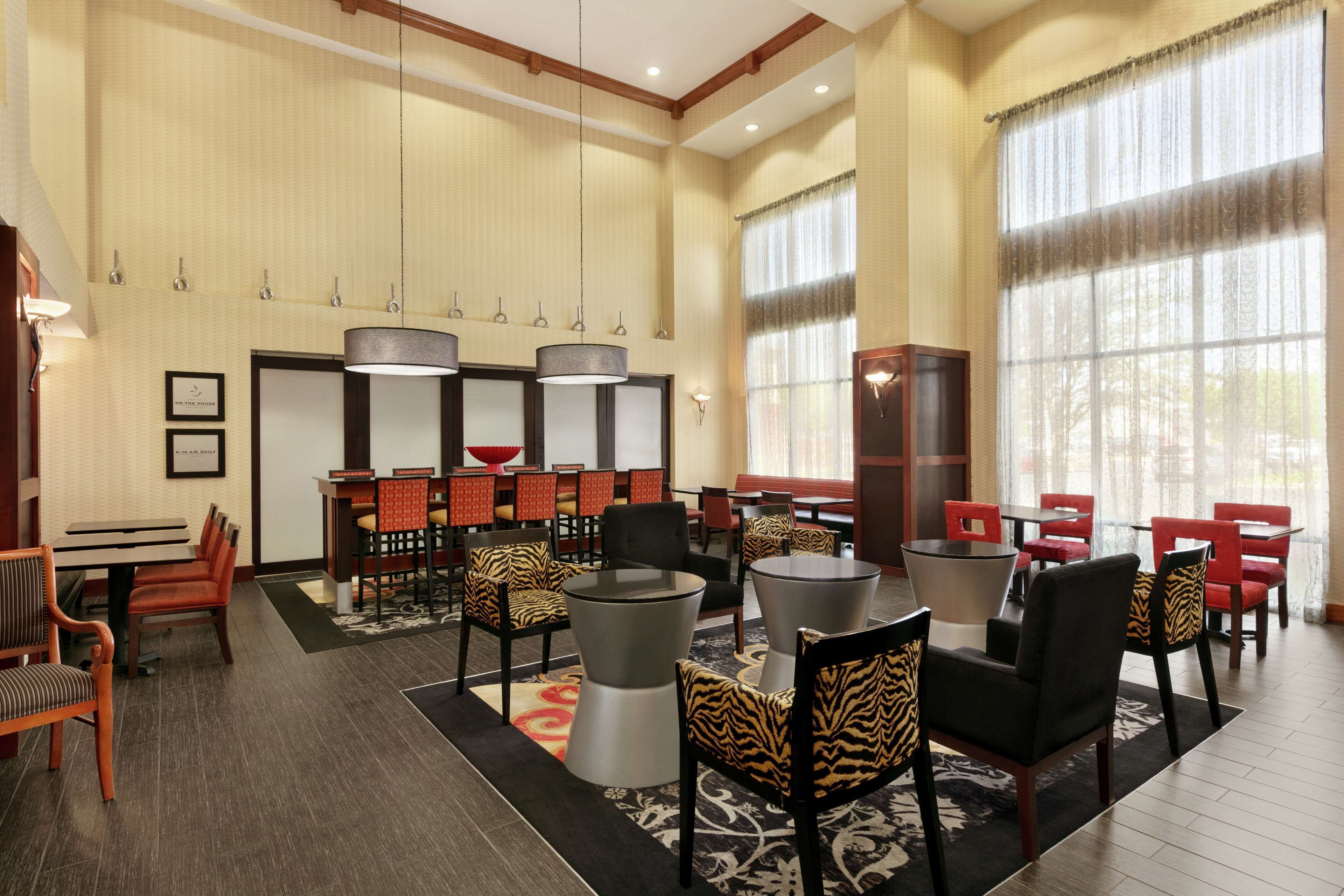 Hampton Inn & Suites Lawton