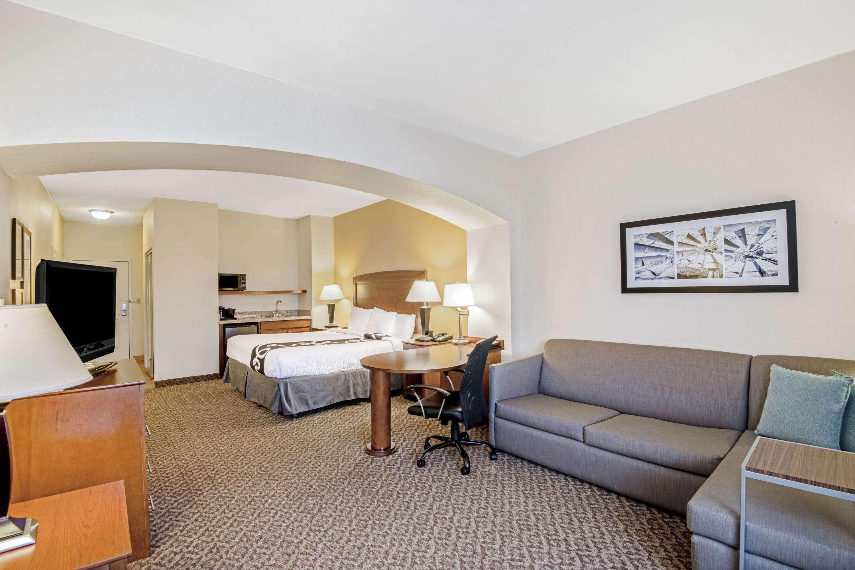 La Quinta Inn & Suites by Wyndham Lawton / Fort Sill
