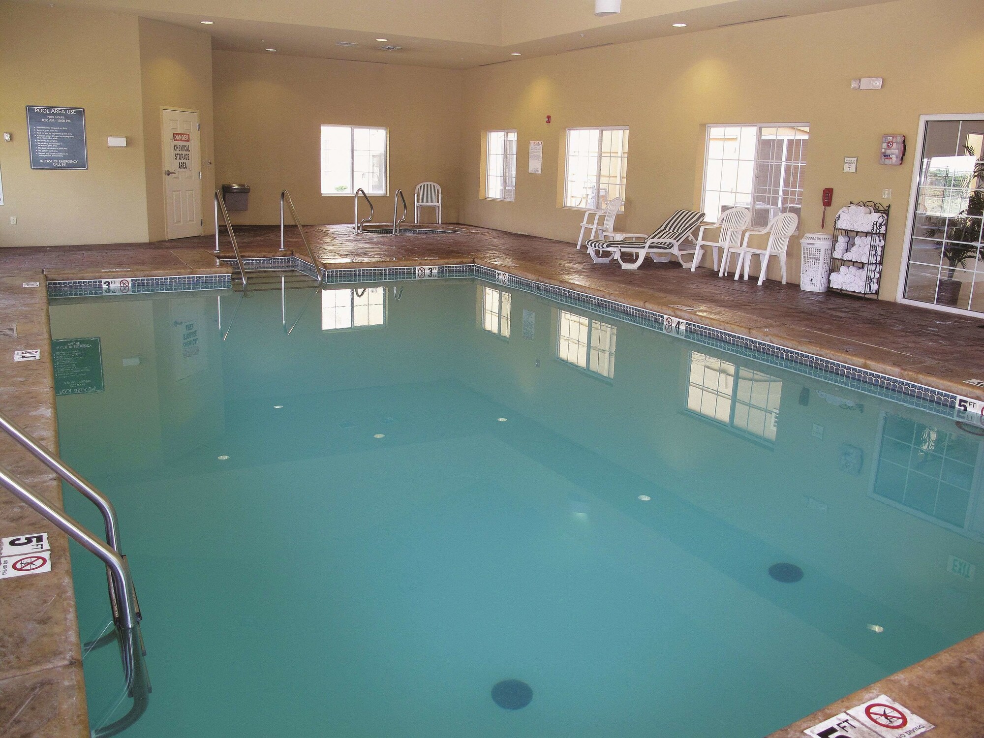 La Quinta Inn & Suites by Wyndham Lawton / Fort Sill