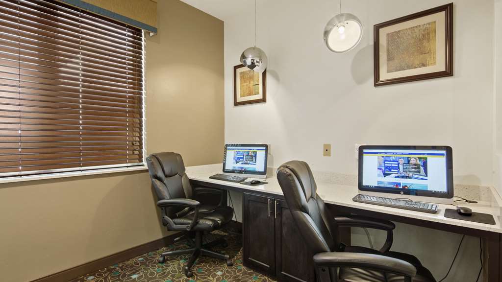 Best Western Lindsay Inn & Suites