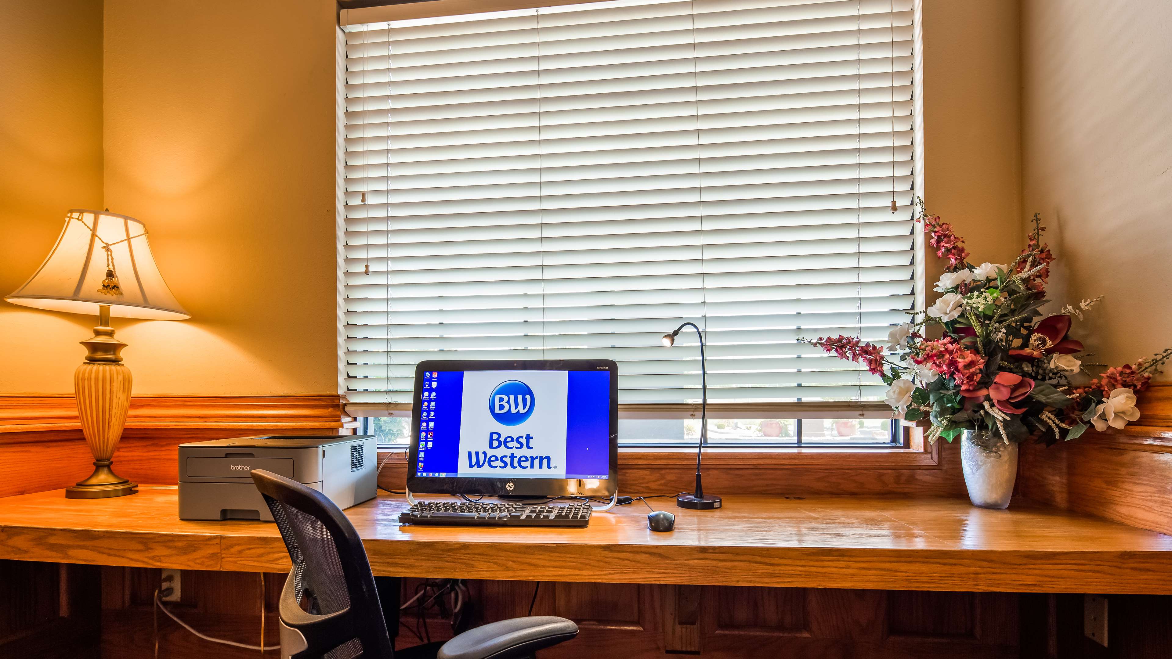 Best Western Locust Grove Inn & Suites