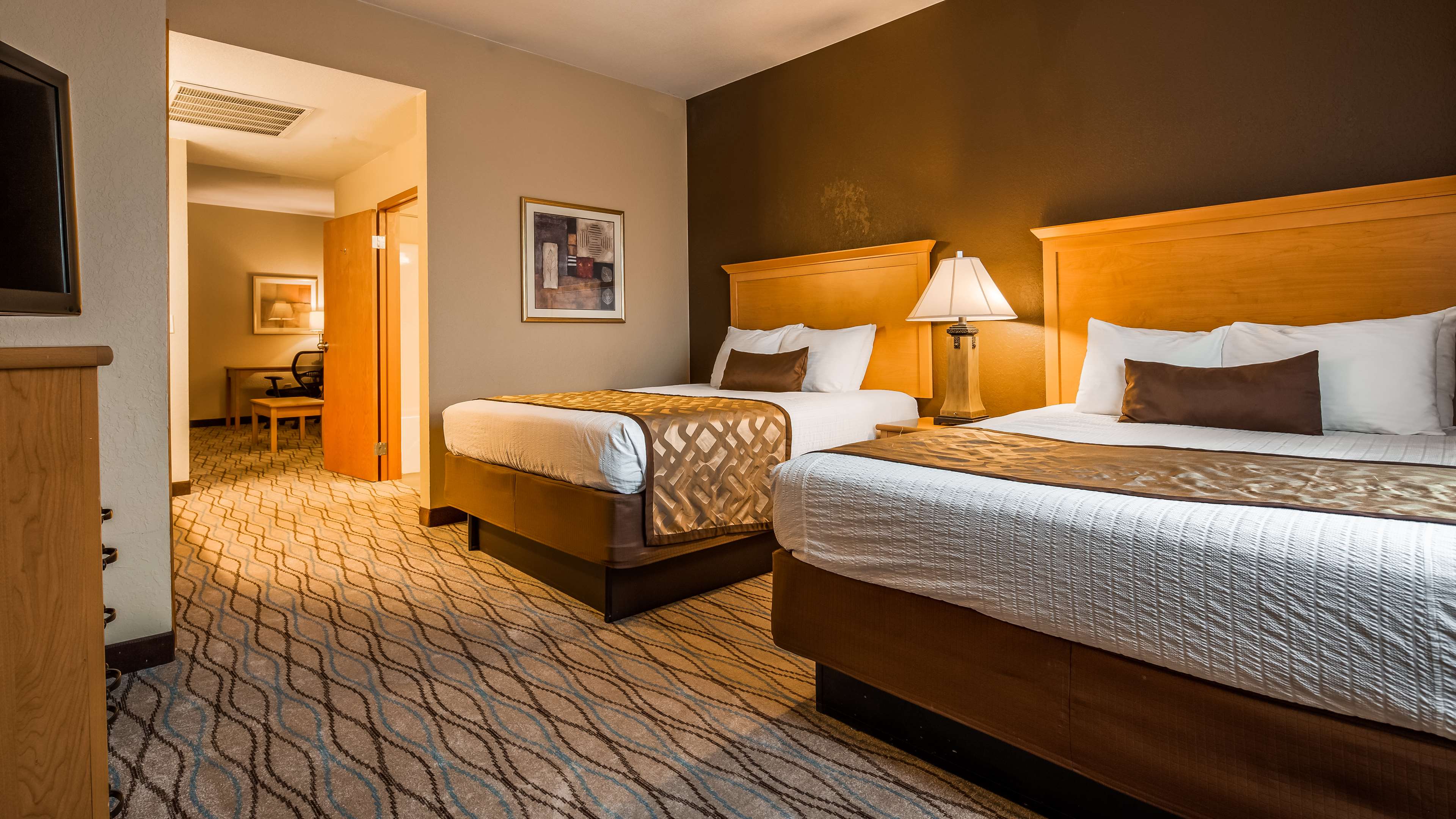 Best Western Locust Grove Inn & Suites