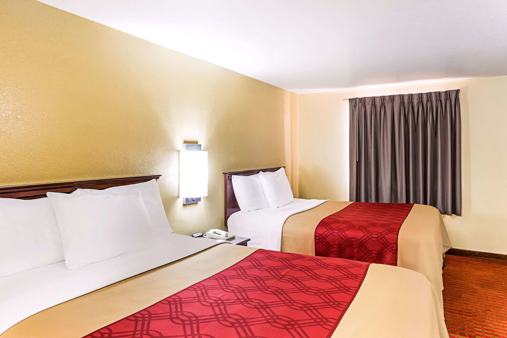 Econo Lodge McAlester