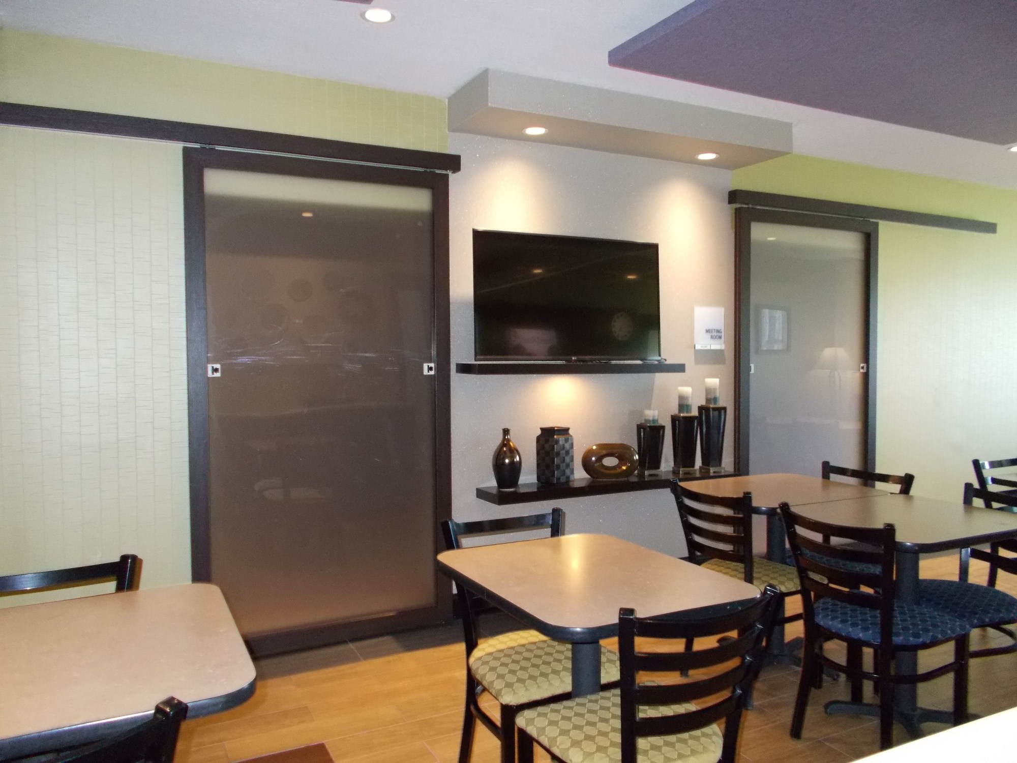 Holiday Inn Express Hotel & Suites Miami