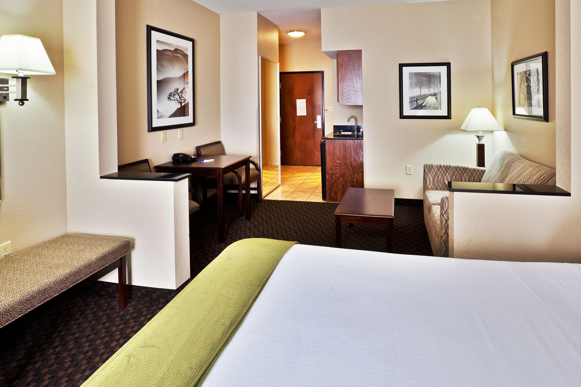 Holiday Inn Express Hotel & Suites Miami