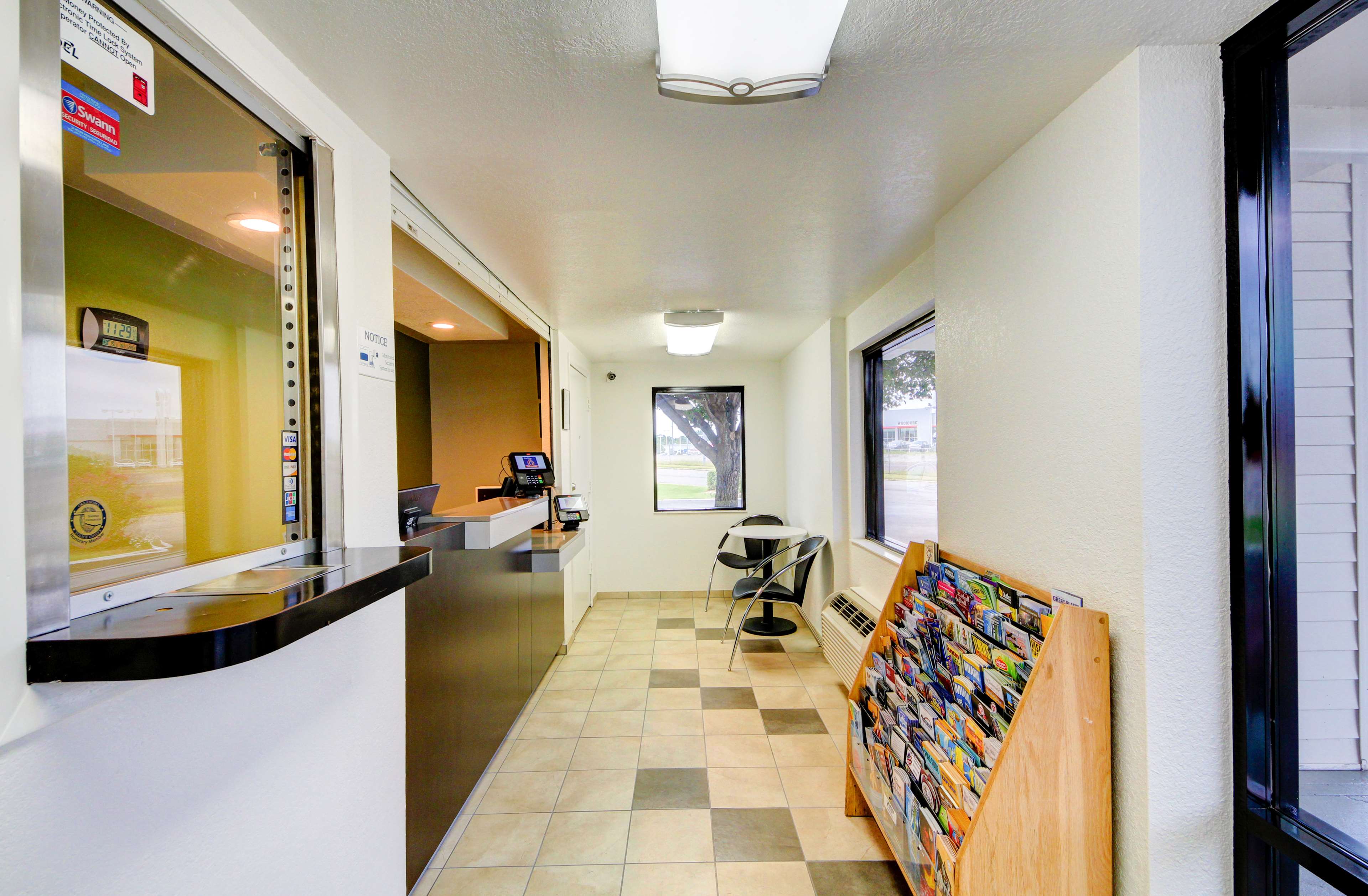 Studio 6 Midwest City, OK - Oklahoma City