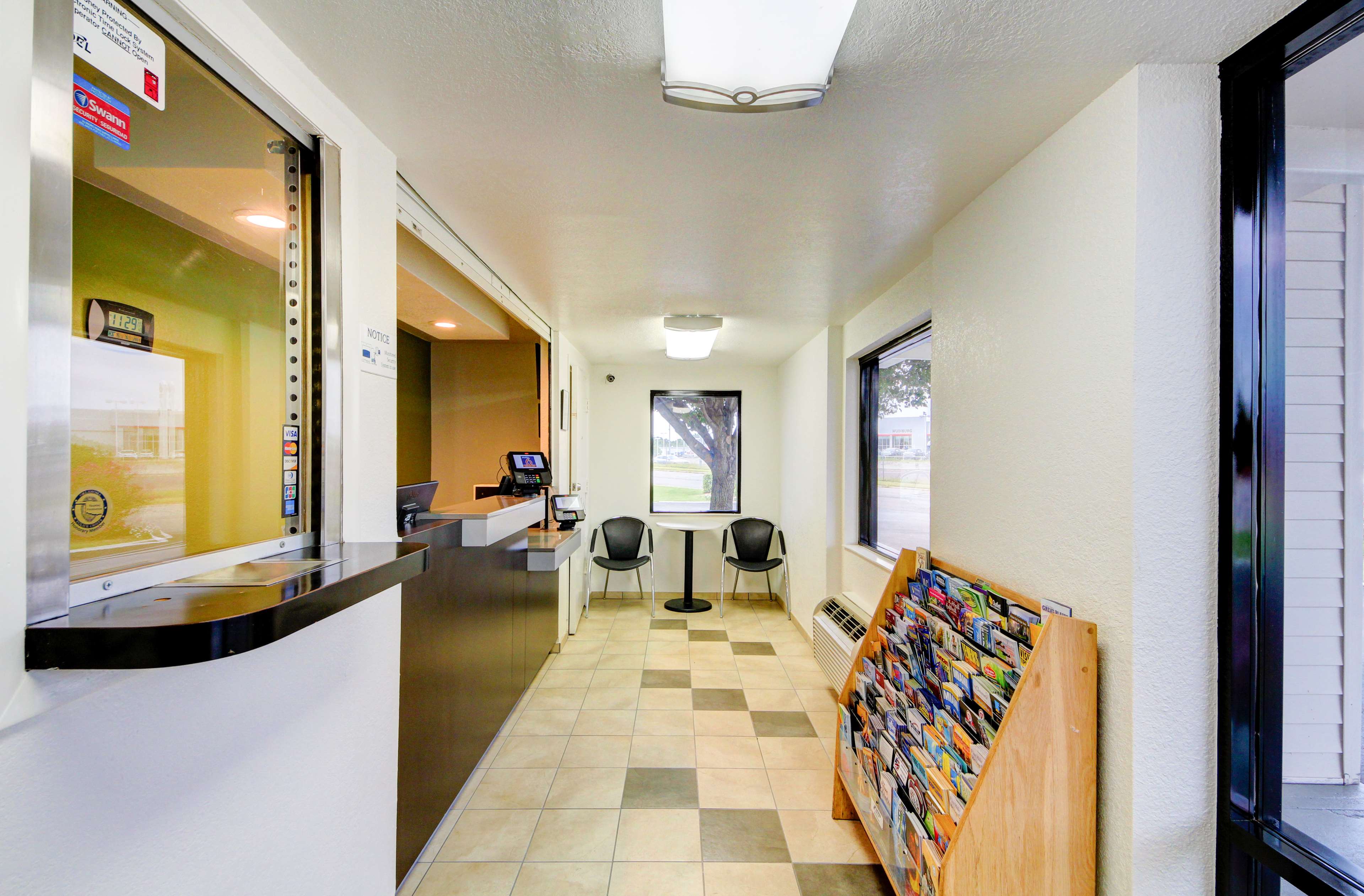 Studio 6 Midwest City, OK - Oklahoma City