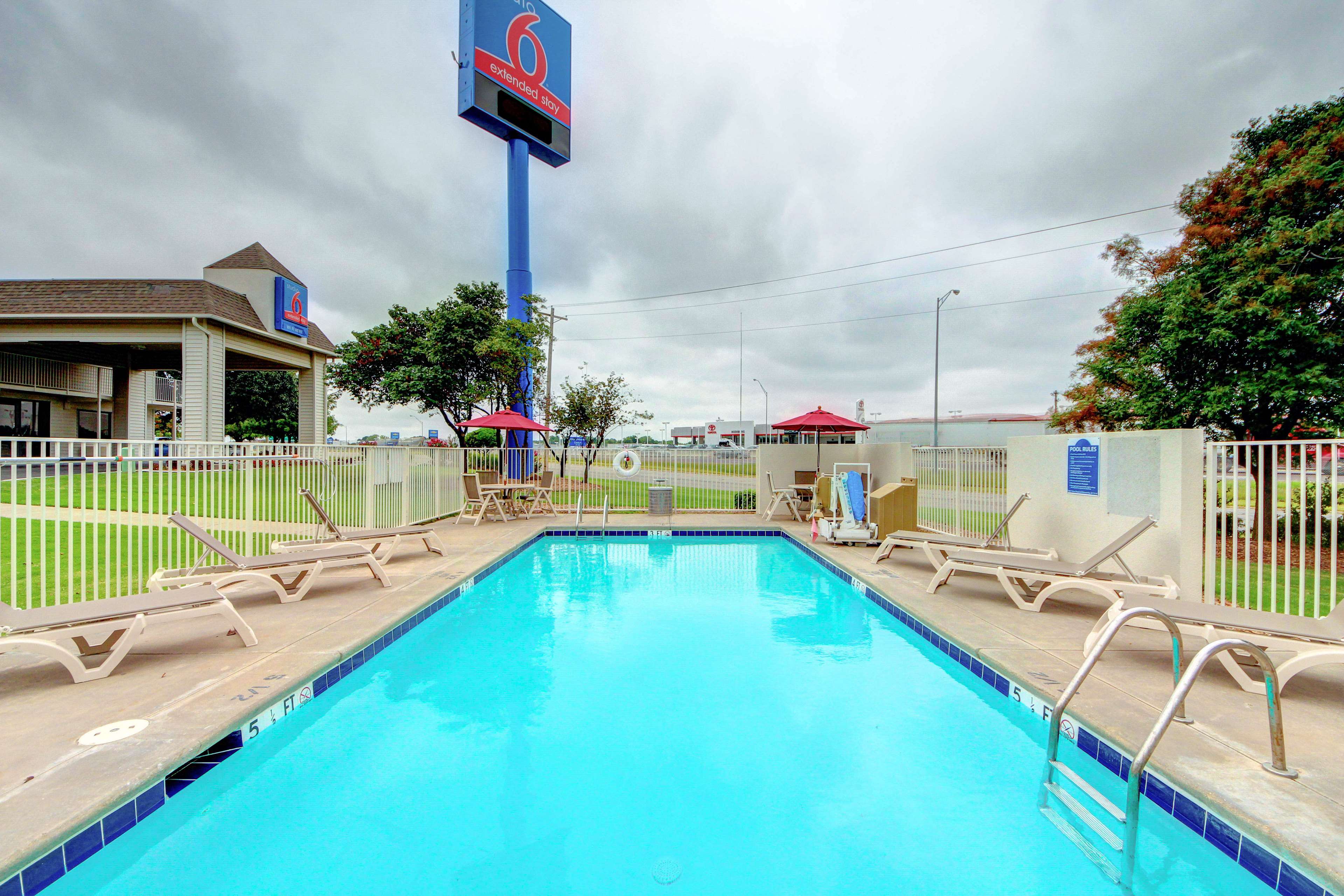 Studio 6 Midwest City, OK - Oklahoma City