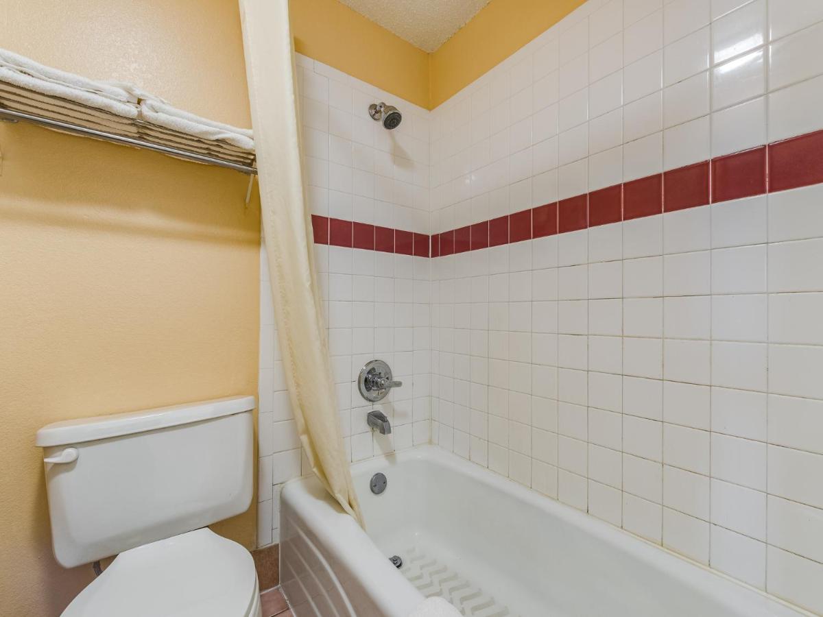 Travelers Inn Midwest City