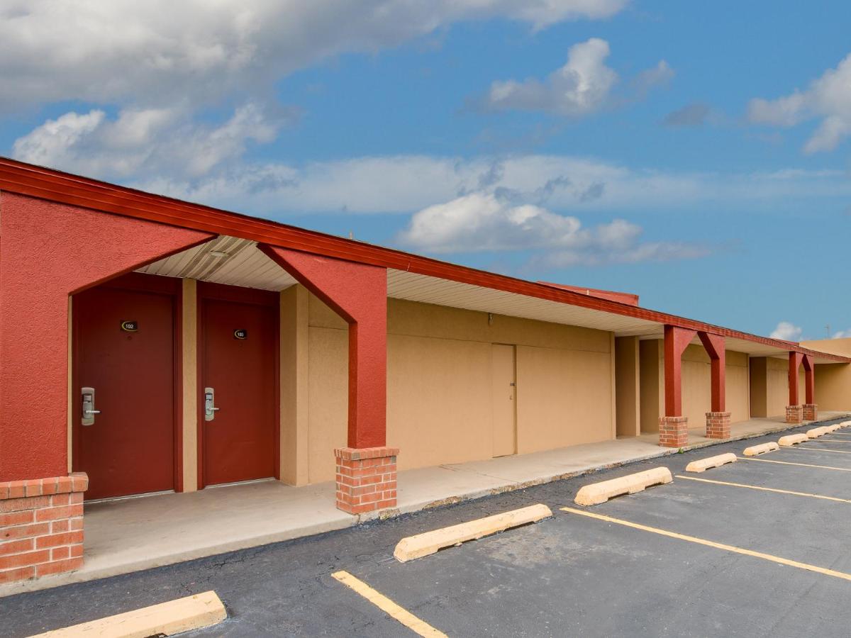 Travelers Inn Midwest City