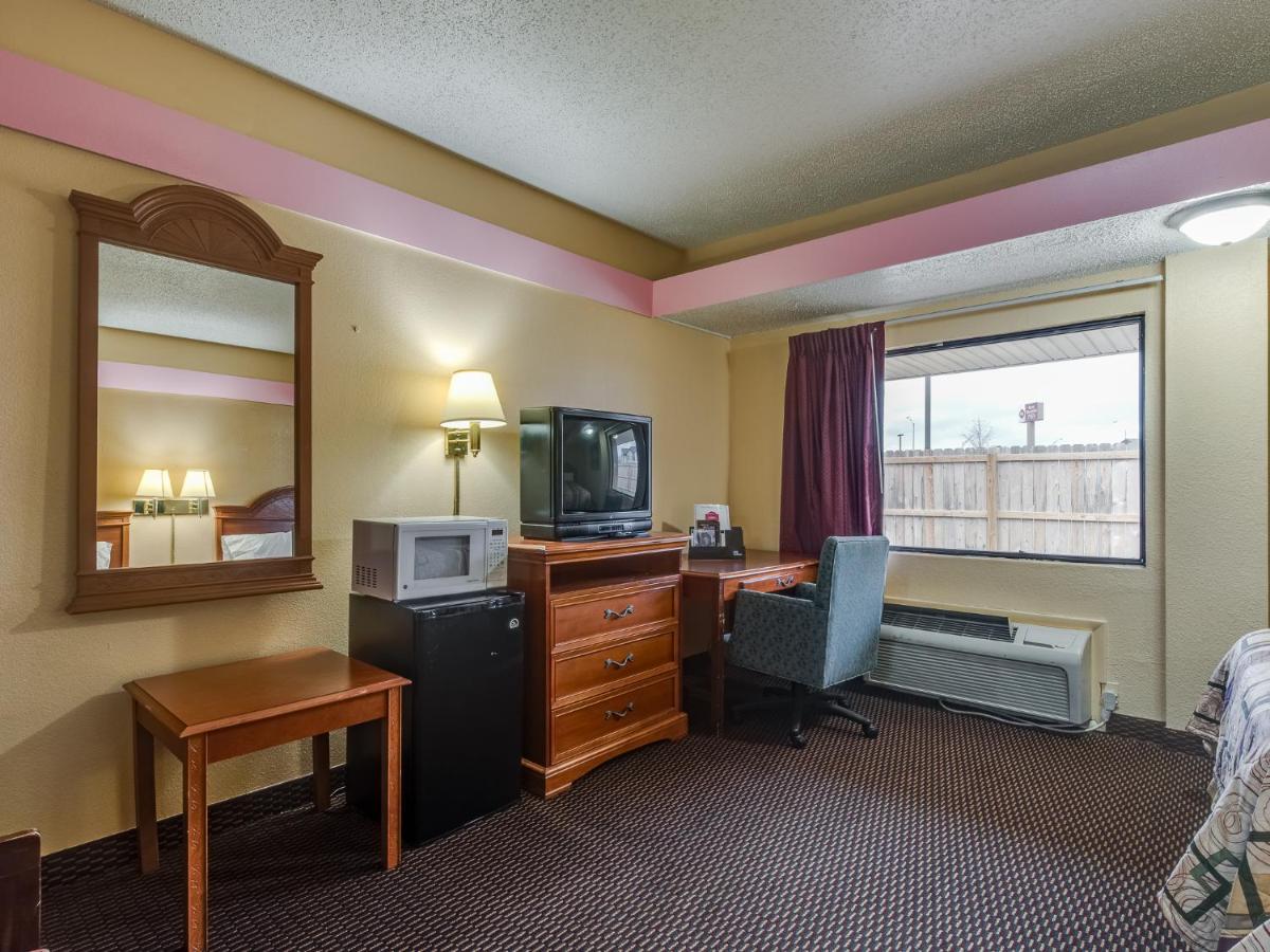 Travelers Inn Midwest City