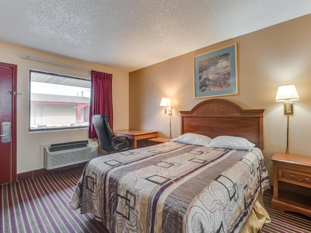 Travelers Inn Midwest City