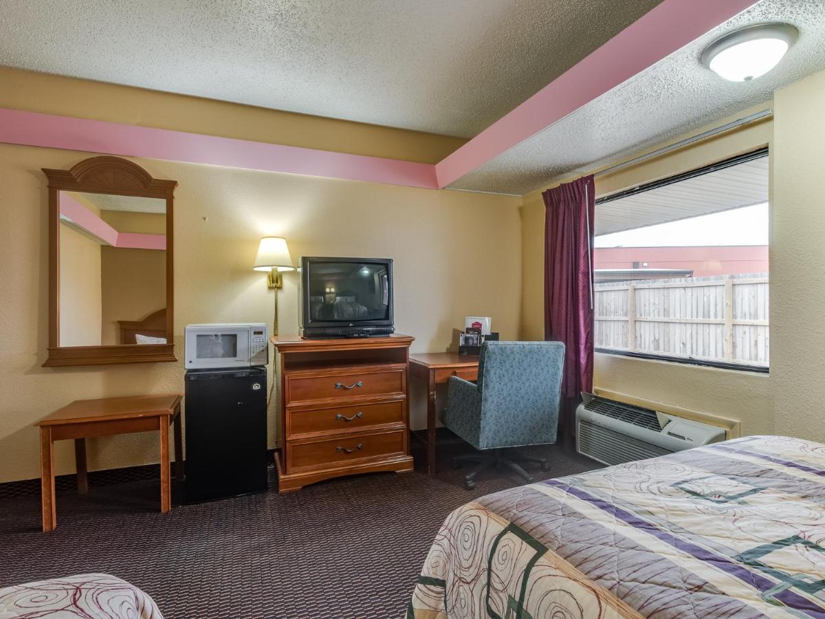 Travelers Inn Midwest City