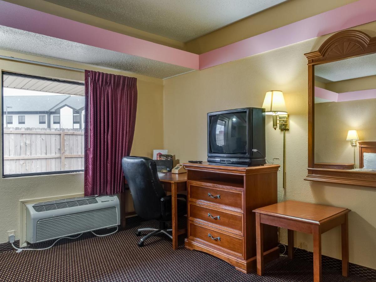 Travelers Inn Midwest City