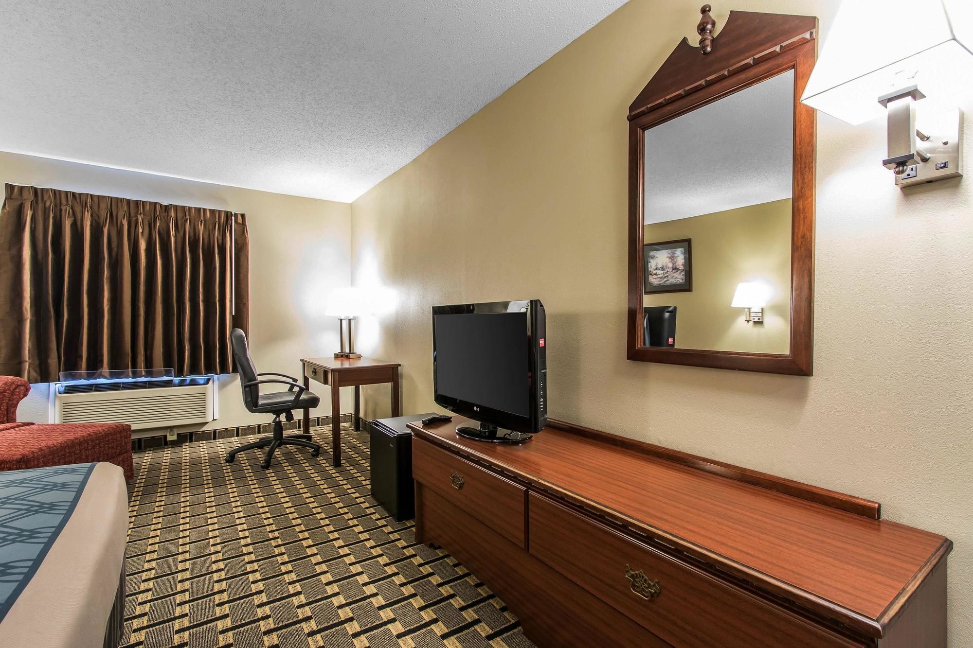Quality Inn Moore - Oklahoma City