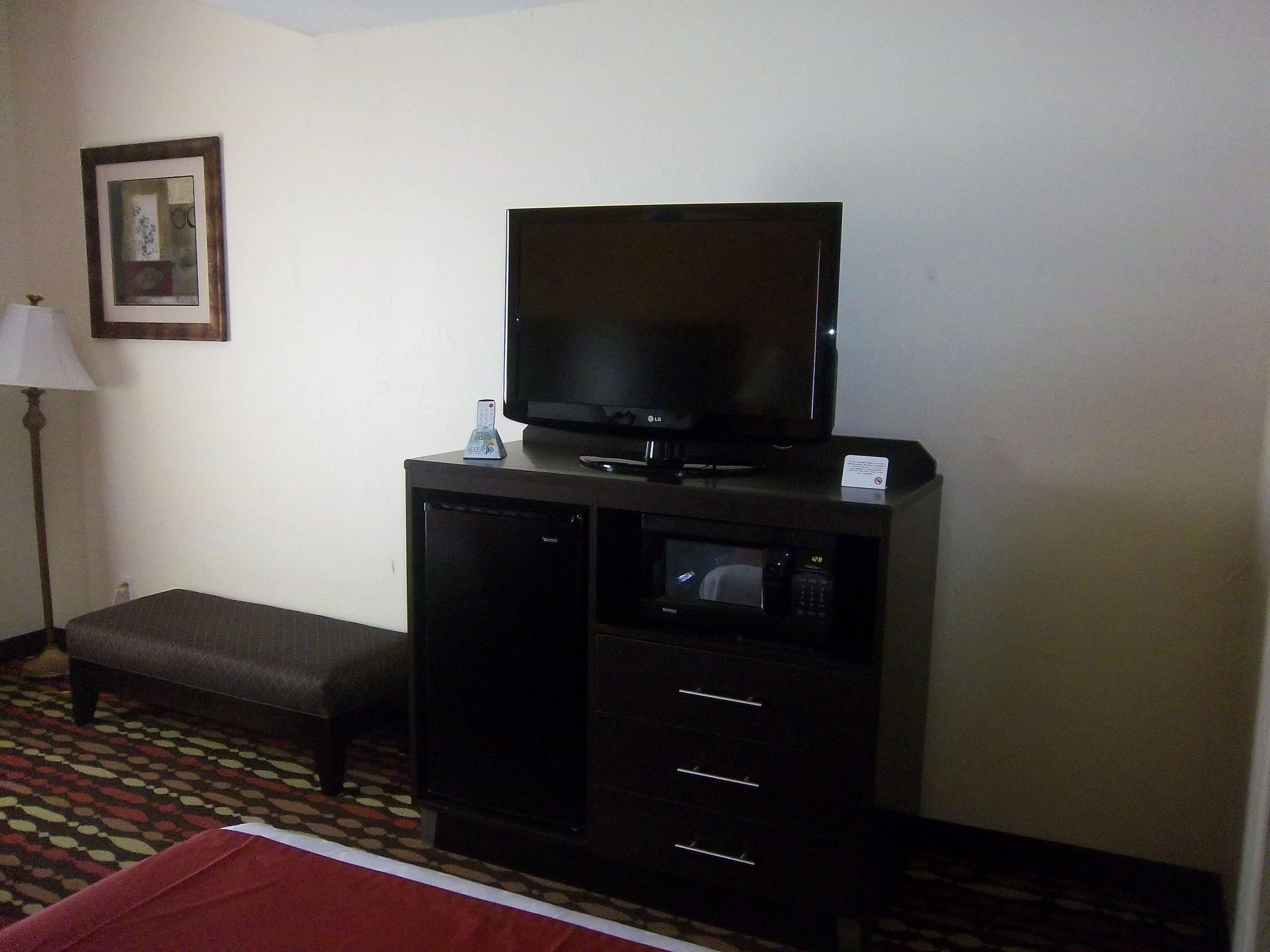 Best Western Greentree Inn & Suites
