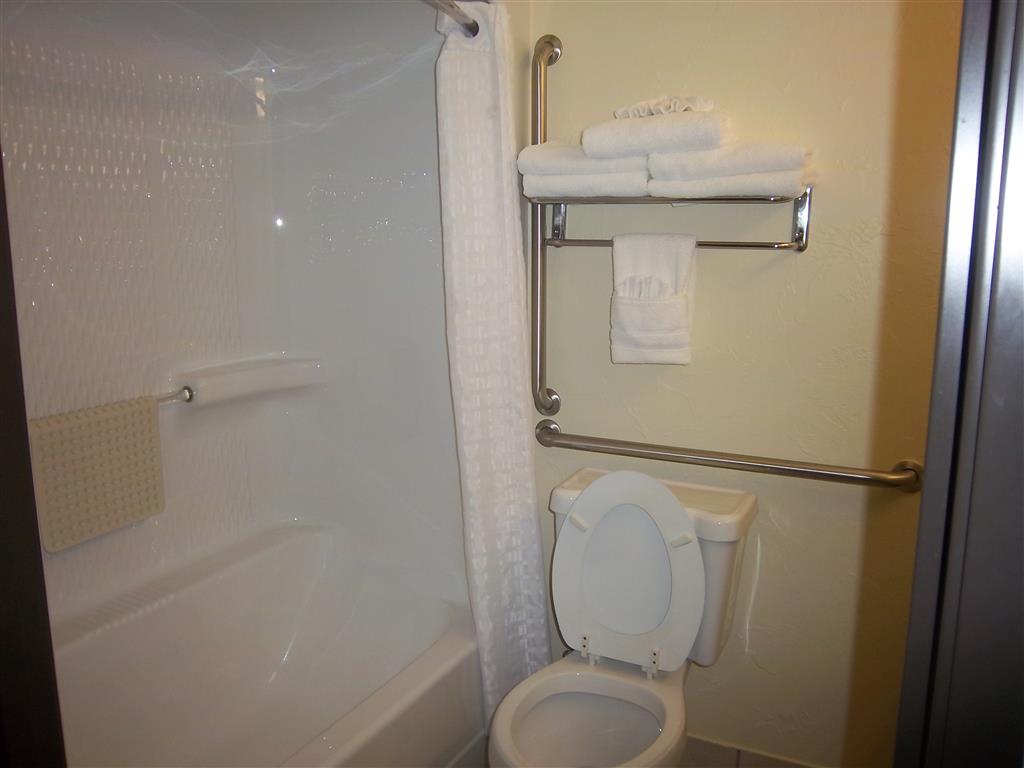 Best Western Greentree Inn & Suites