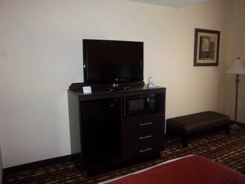 Best Western Greentree Inn & Suites