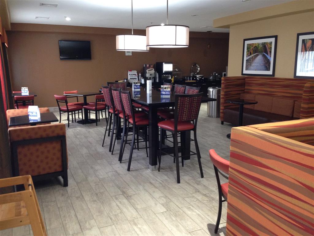 Best Western Greentree Inn & Suites