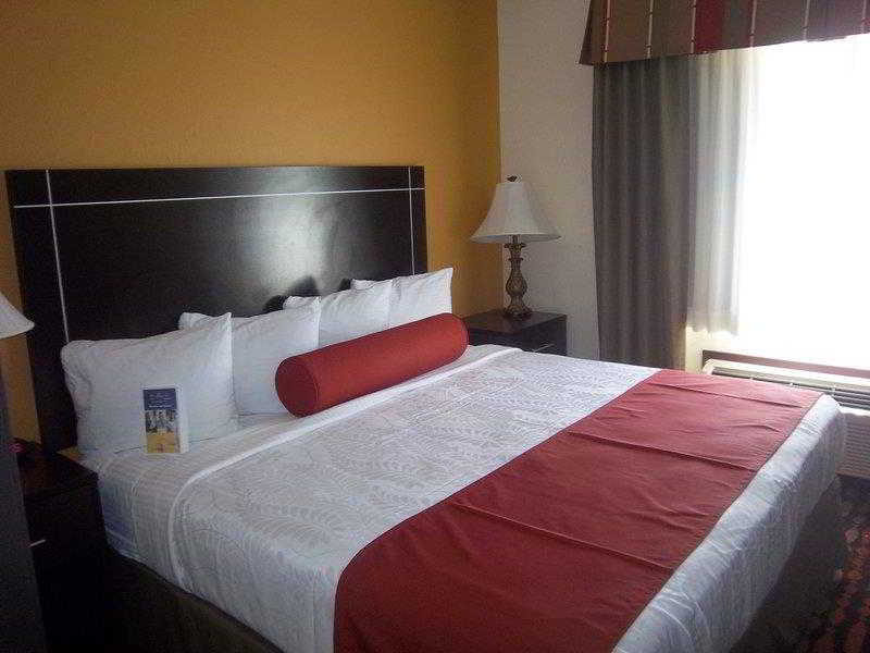 Best Western Greentree Inn & Suites