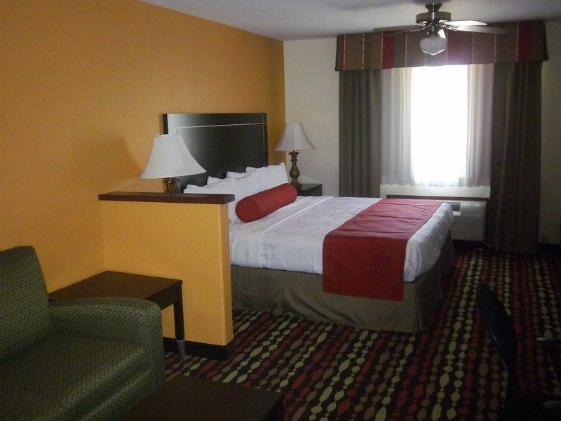 Best Western Greentree Inn & Suites