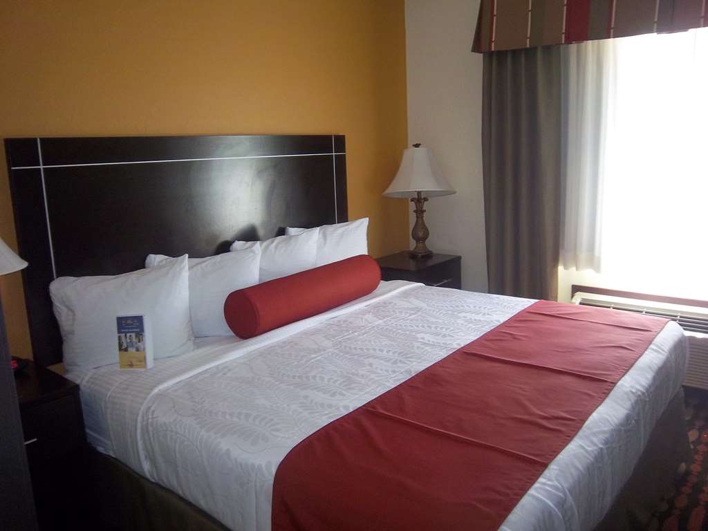 Best Western Greentree Inn & Suites