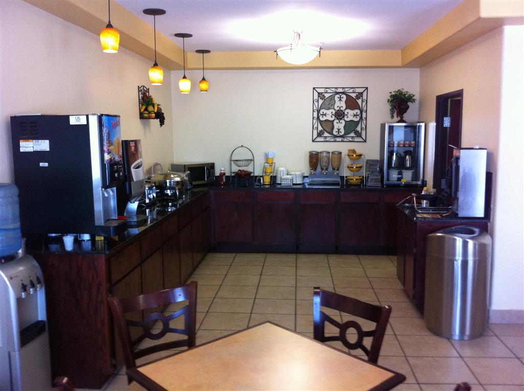 Best Western Greentree Inn & Suites