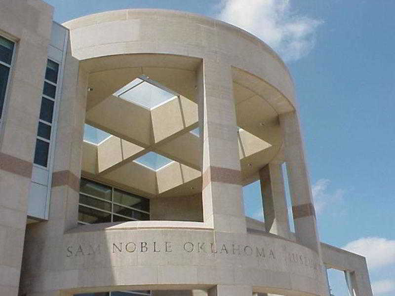 Best Western Greentree Inn & Suites