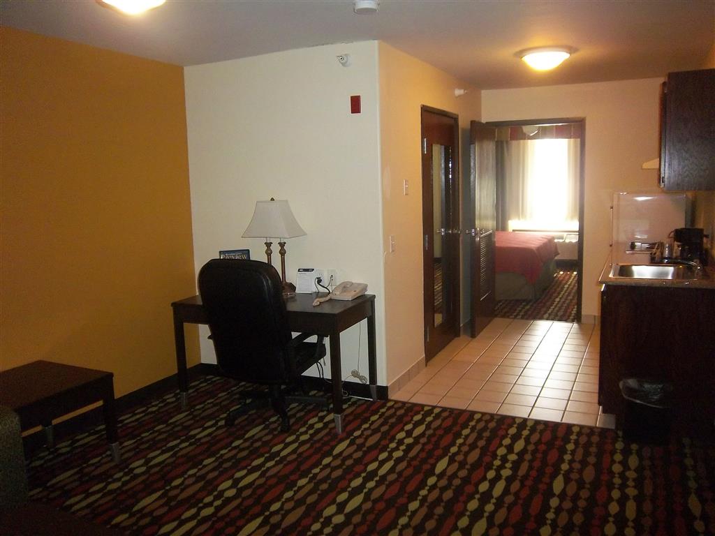 Best Western Greentree Inn & Suites