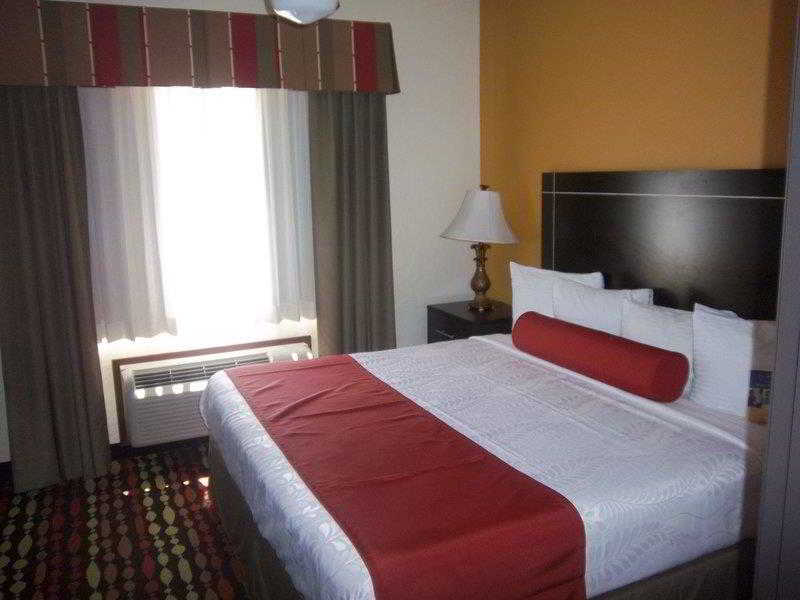 Best Western Greentree Inn & Suites