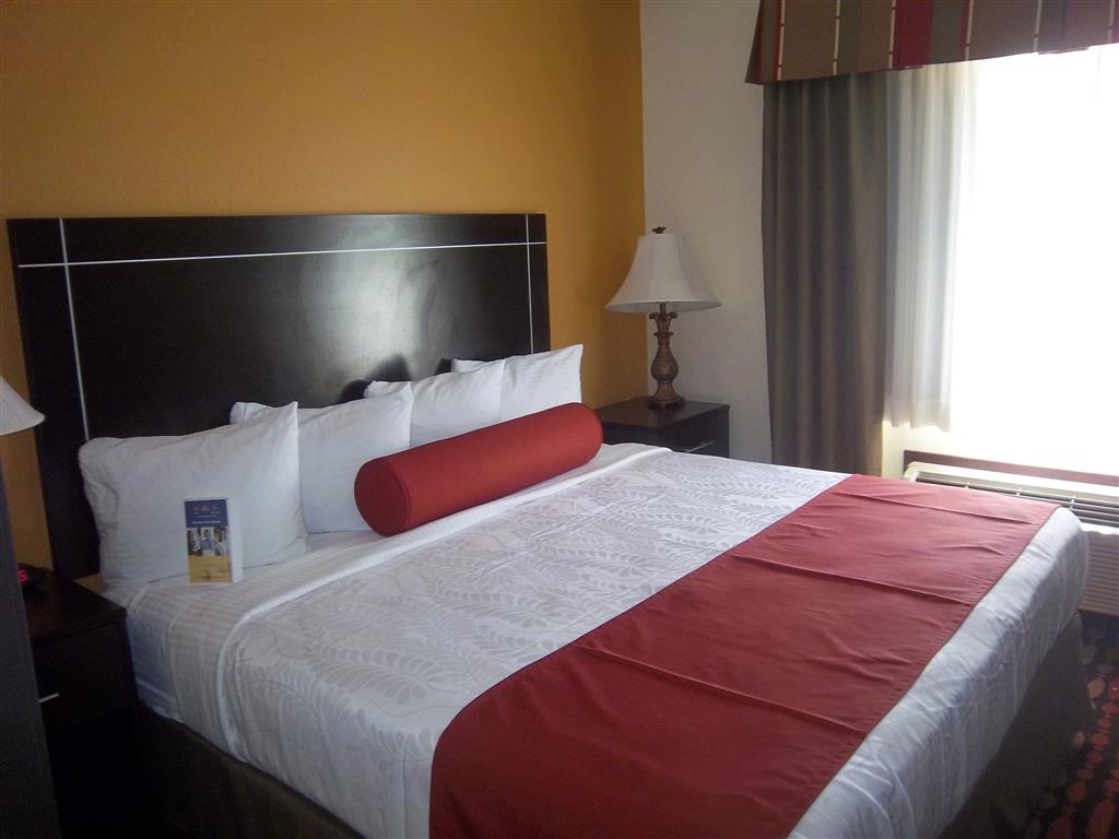 Best Western Greentree Inn & Suites