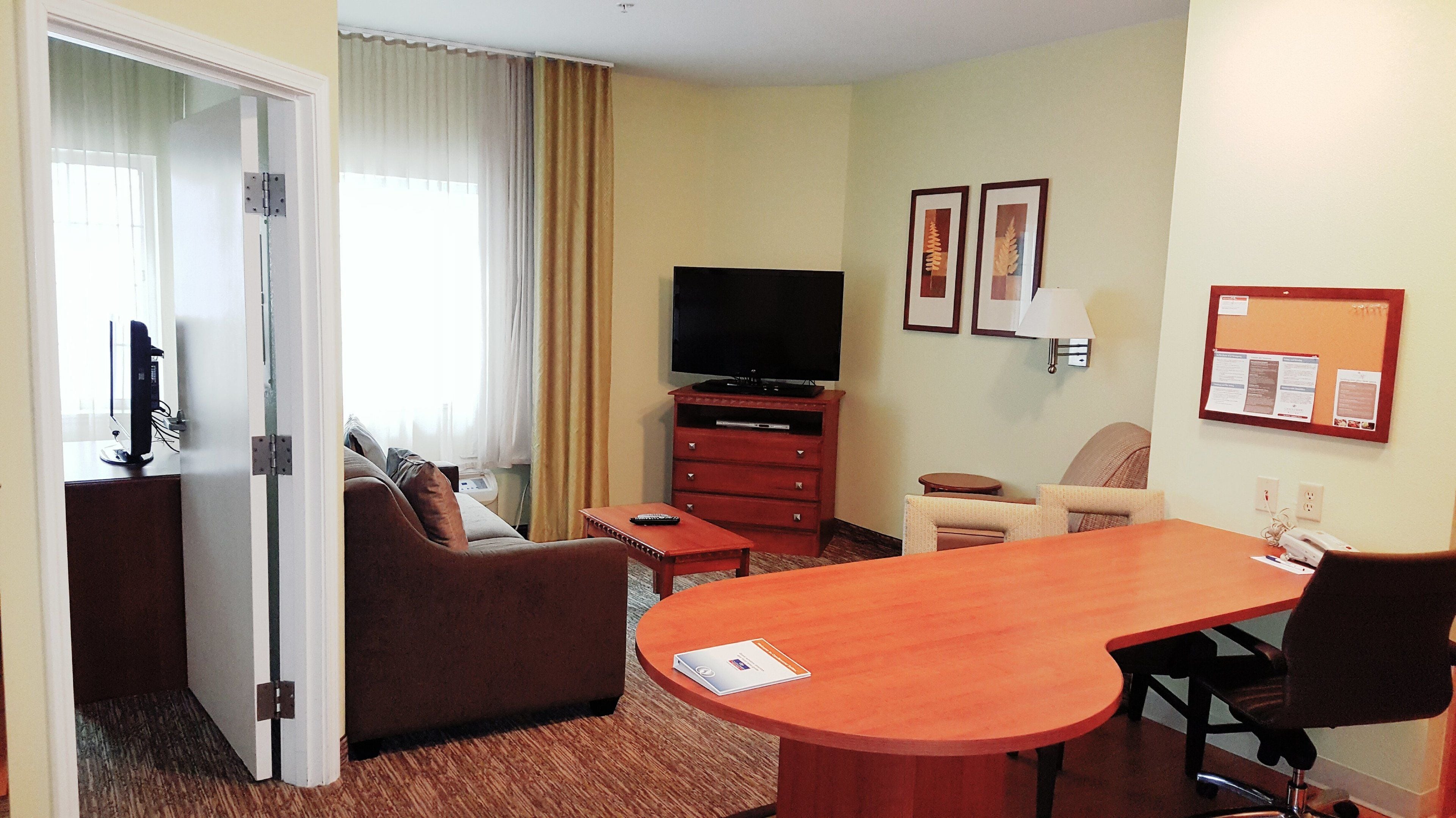 Candlewood Suites Oklahoma City South - Moore