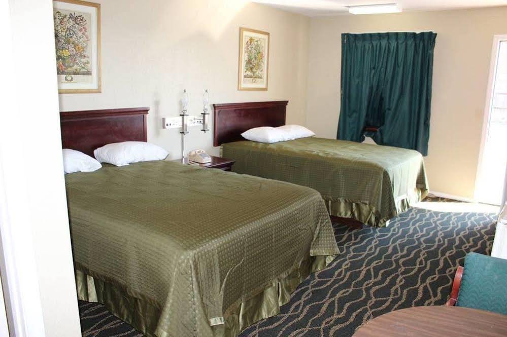 Budget Inn