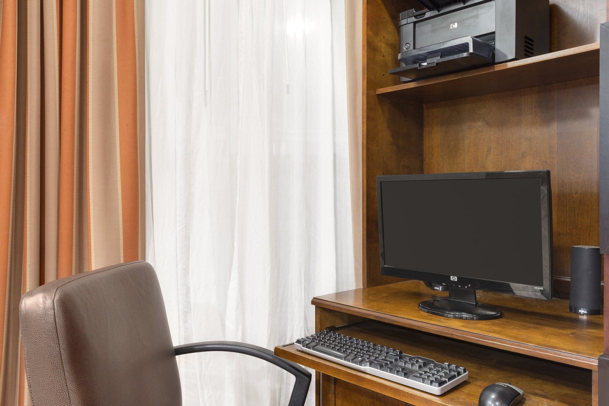 Country Inn & Suites by Radisson, Norman near University