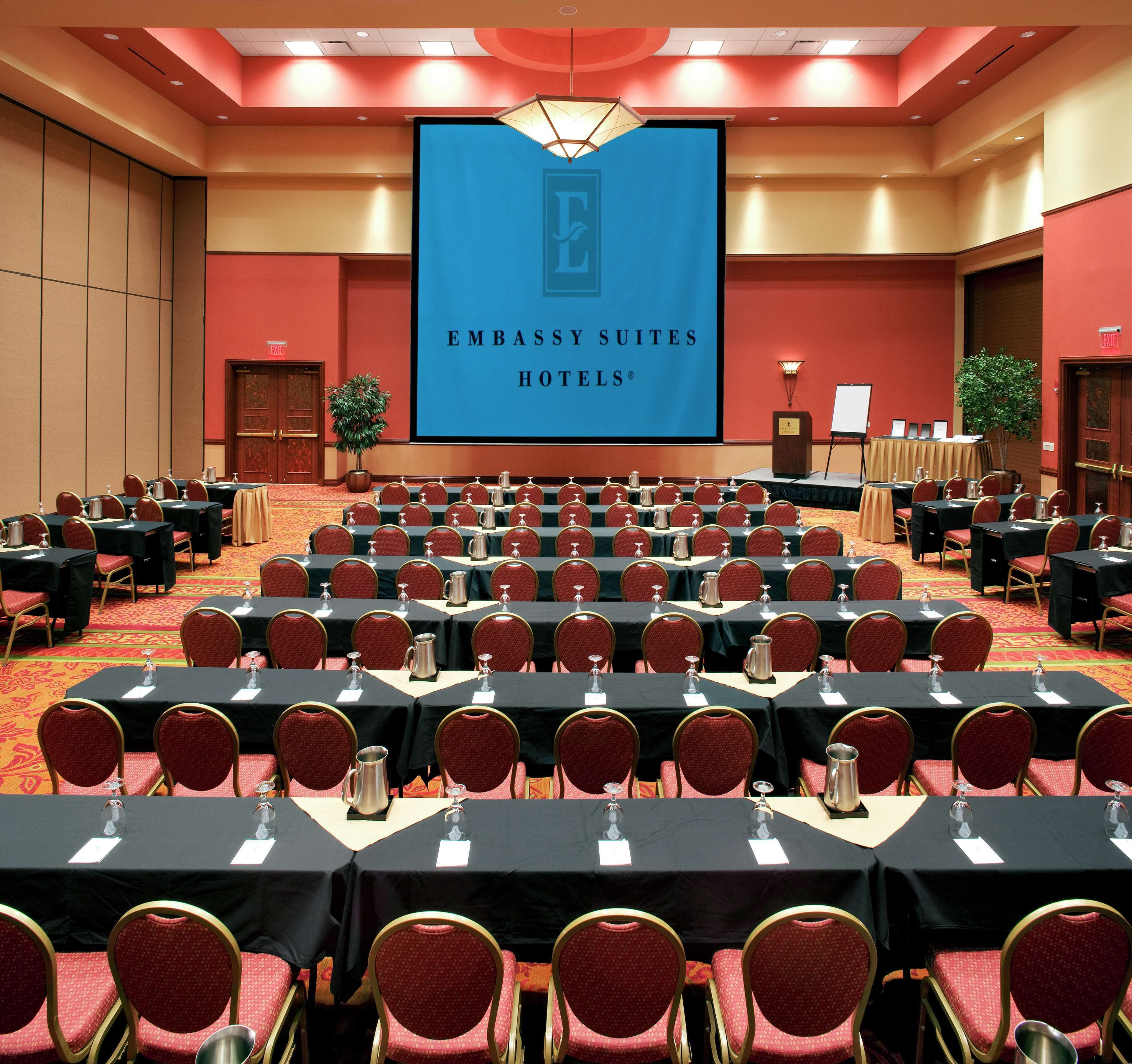 Embassy Suites by Hilton Norman Hotel & Conference Center