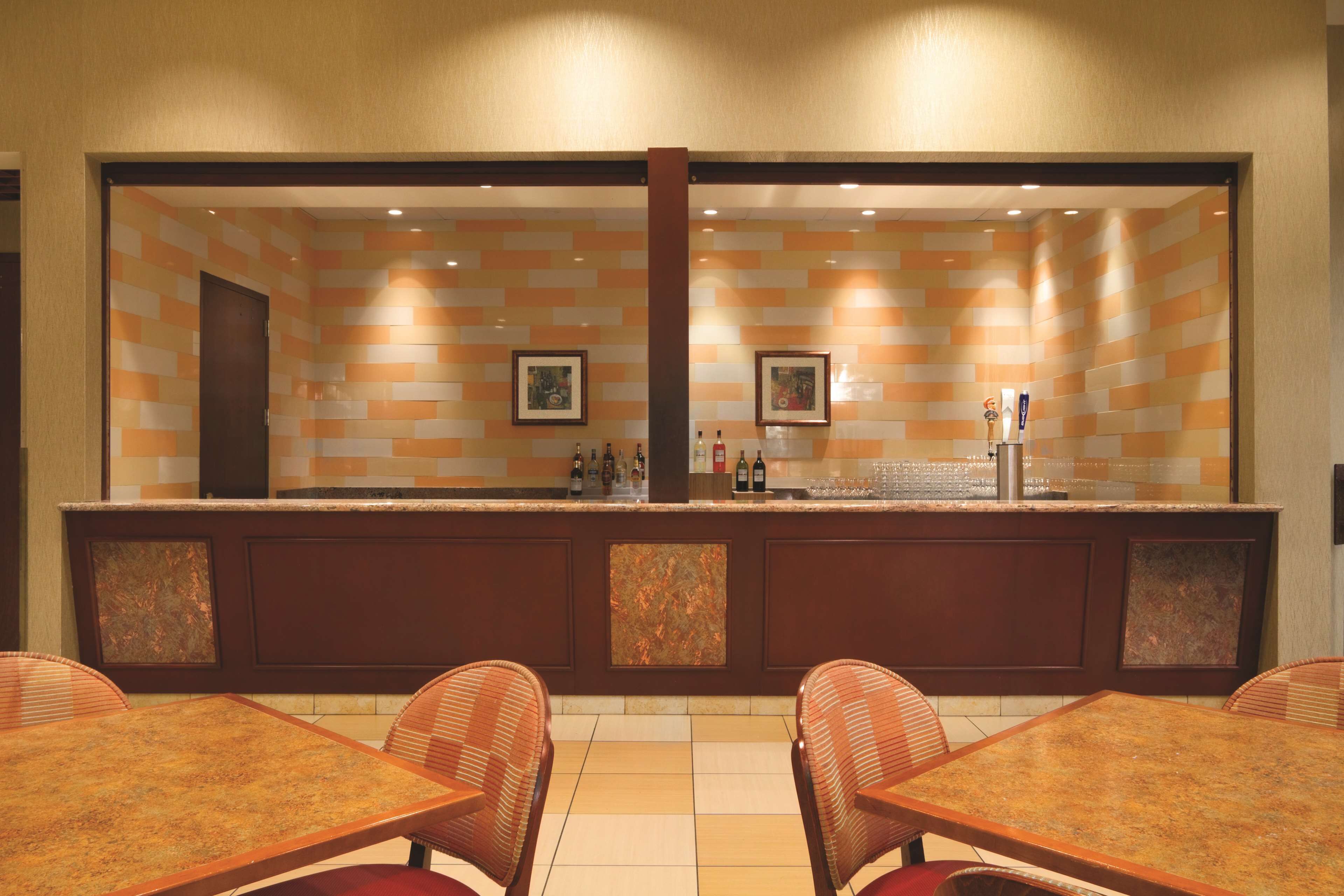 Embassy Suites by Hilton Norman Hotel & Conference Center