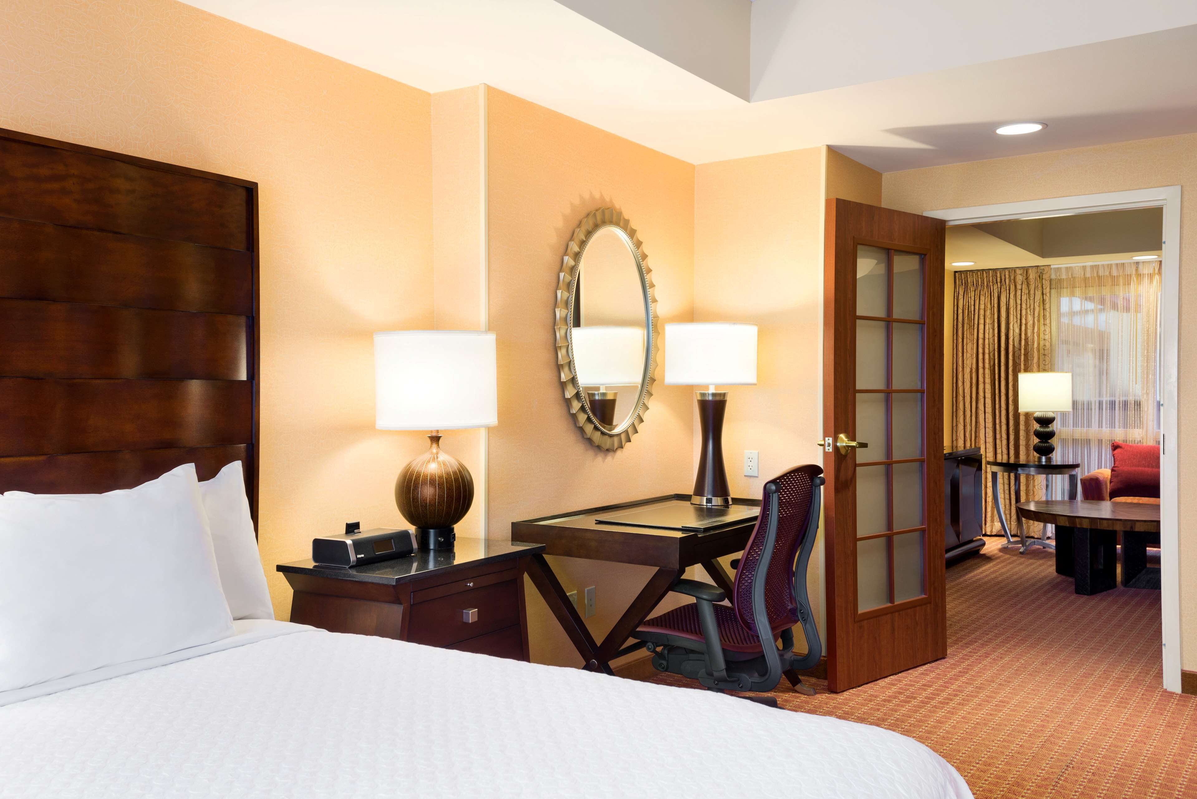Embassy Suites by Hilton Norman Hotel & Conference Center