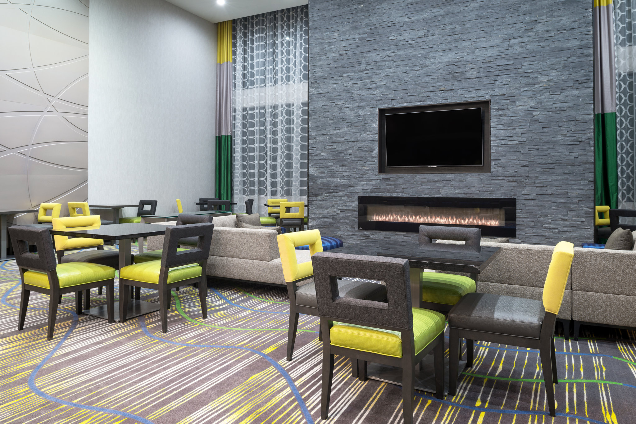 Holiday Inn Express & Suites Norman